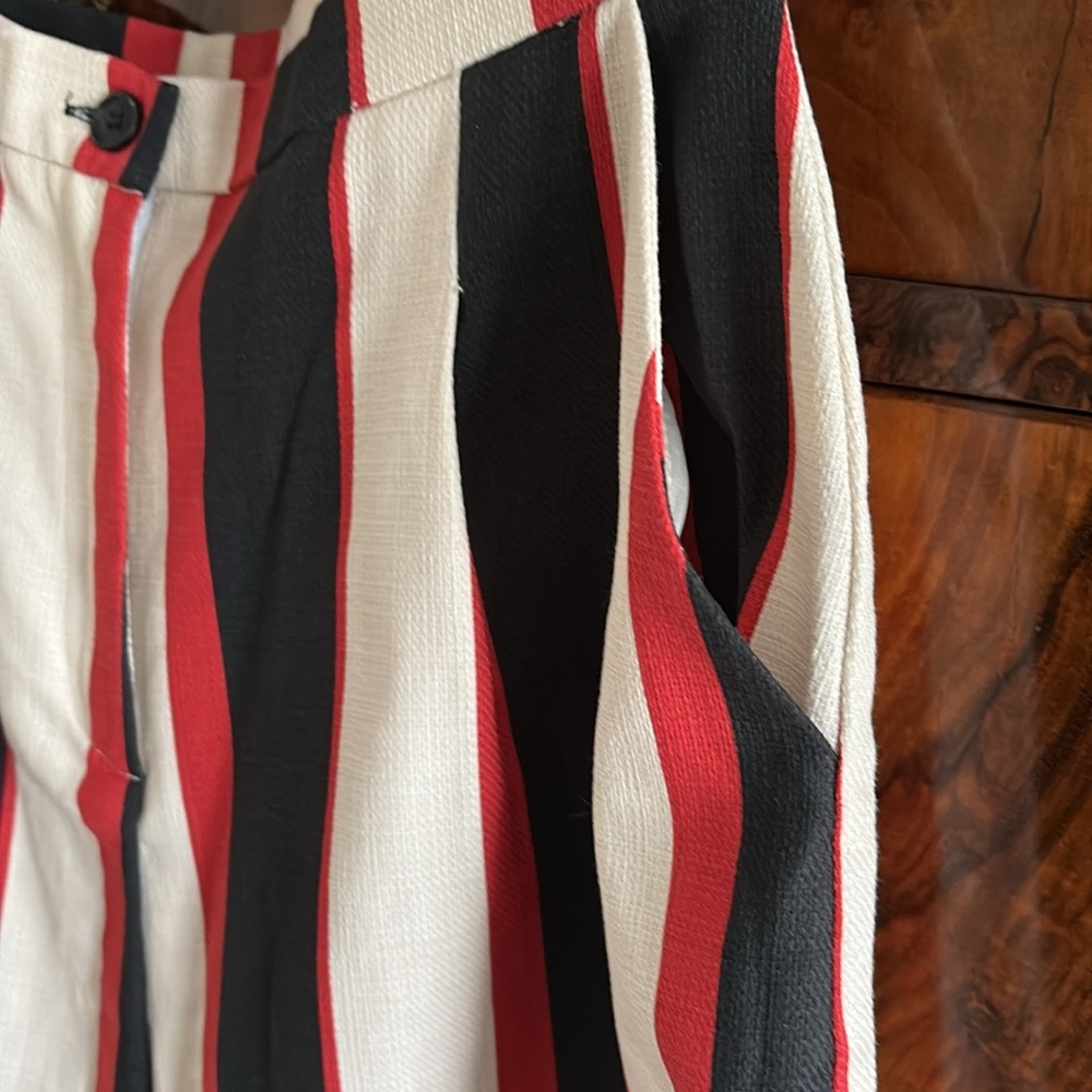 Striped Wide-Leg Pants (culottes) in Red, Black, and White, Sz M/L, Italy - Picture 4 of 12